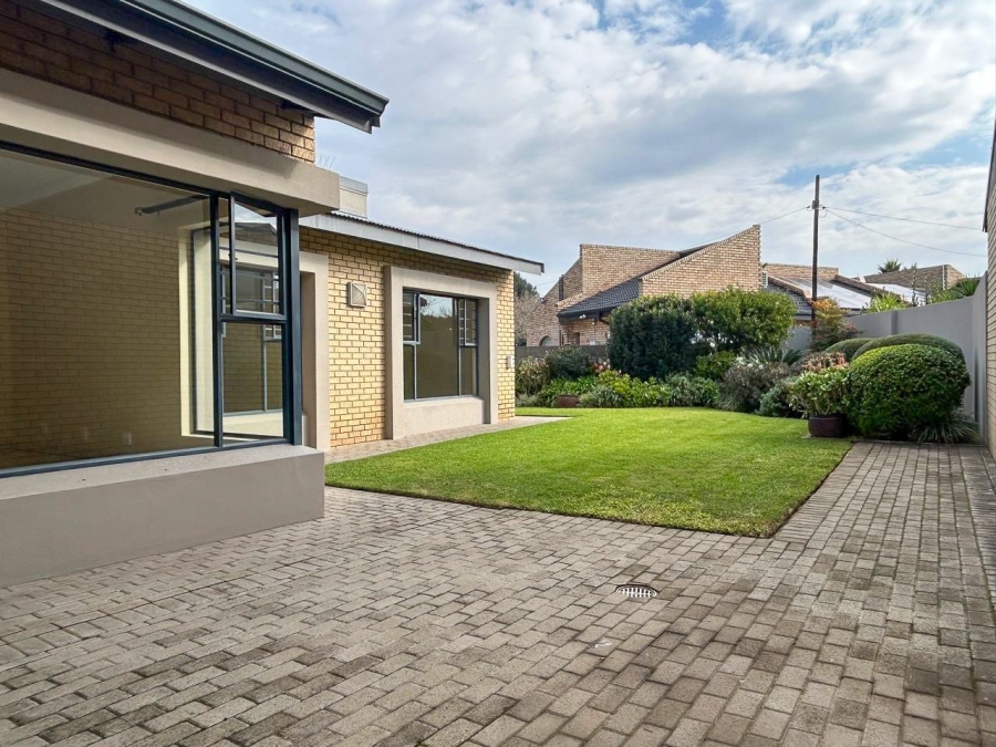3 Bedroom Property for Sale in Vaalpark Free State